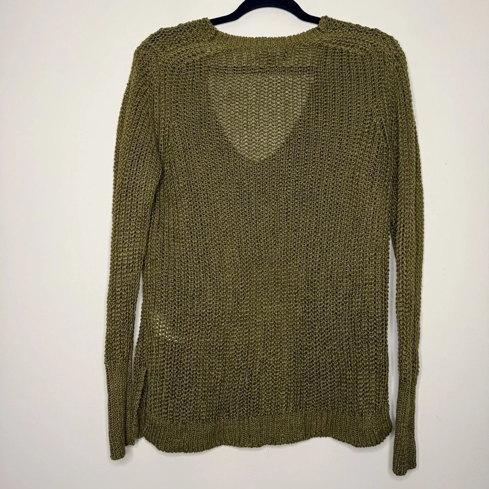 BANANA REPUBLIC 100% Linen Ribbed Olive Green Beachy Boho Vneck Knit Sweater